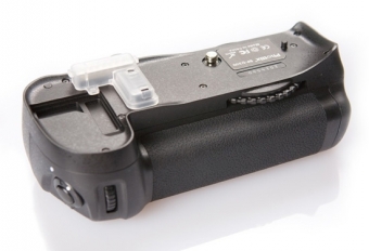 Батарейный блок Phottix BG-D700 для Nikon D700 D300